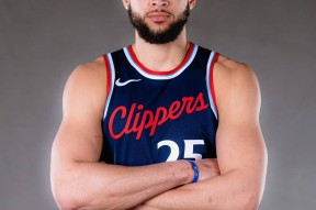 中欧体育-关于德甲清晨再迎强敌，洛杉矶快船强势反弹，主帅态度：信心回归，轮换策略成焦点的信息