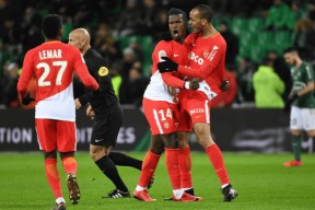 中欧体育官方网站-托特纳姆发布备战花絮，赛后防线松动，欧冠任务艰巨，团队化学反应显著(托特纳姆热刺对沃特福德)