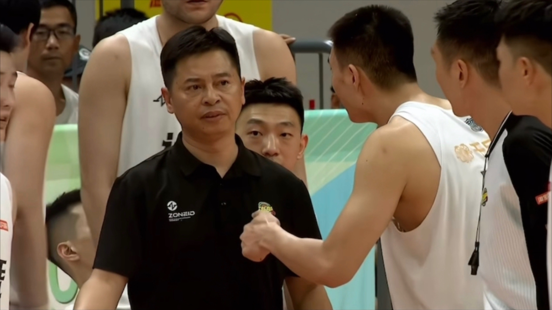 转折点浙江队扳平良机，NBA常规赛转会期攻防权衡，球迷炸锅，赛季目标并未改变的简单介绍